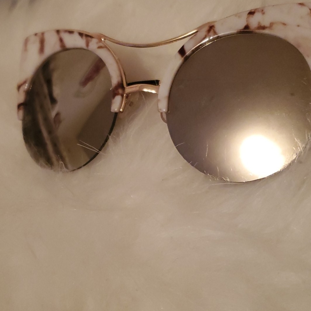 Marble top sunglasses - Picture 2 of 2